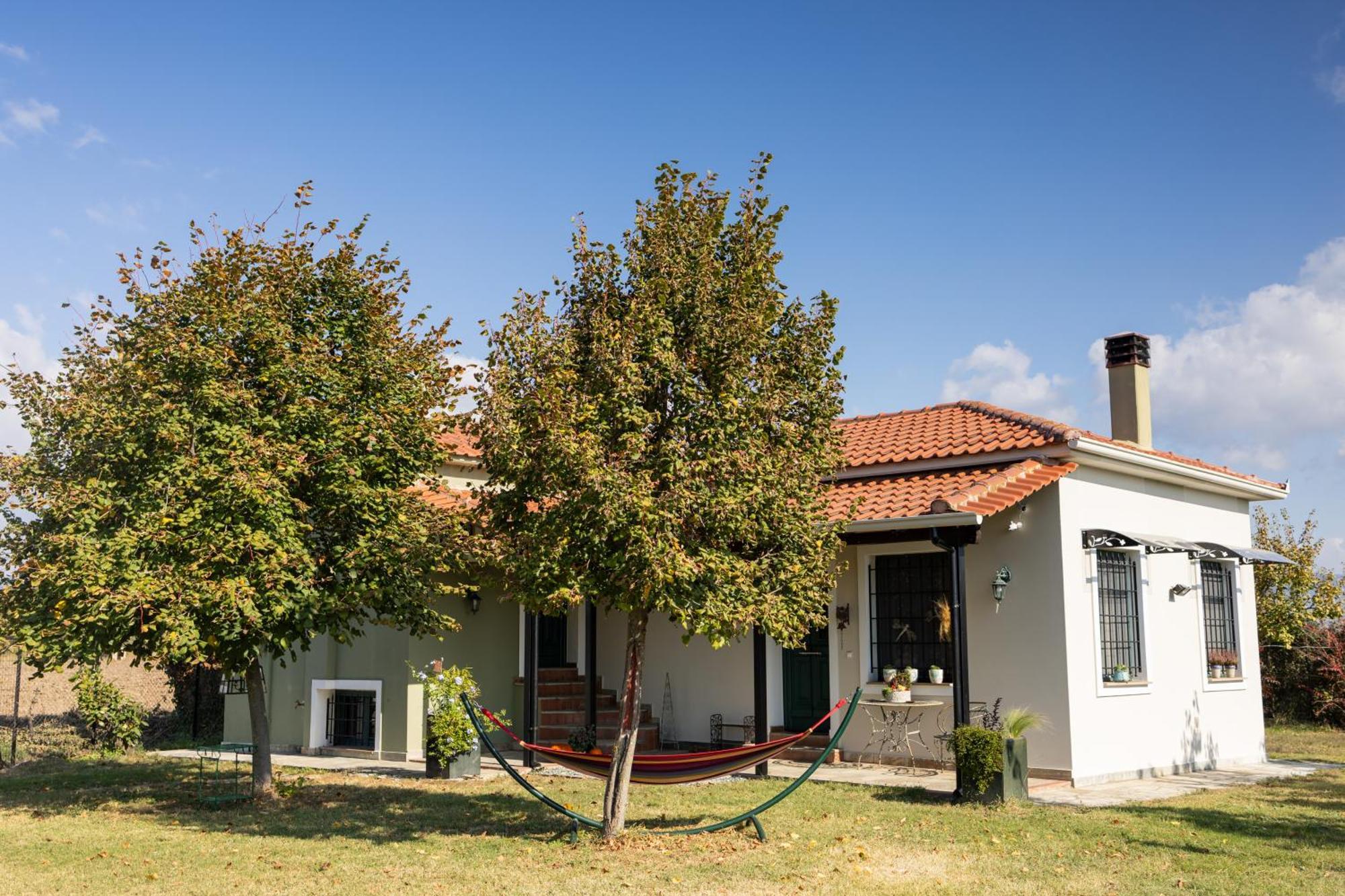The Hobbit Hole Villa Tríkala Екстериор снимка